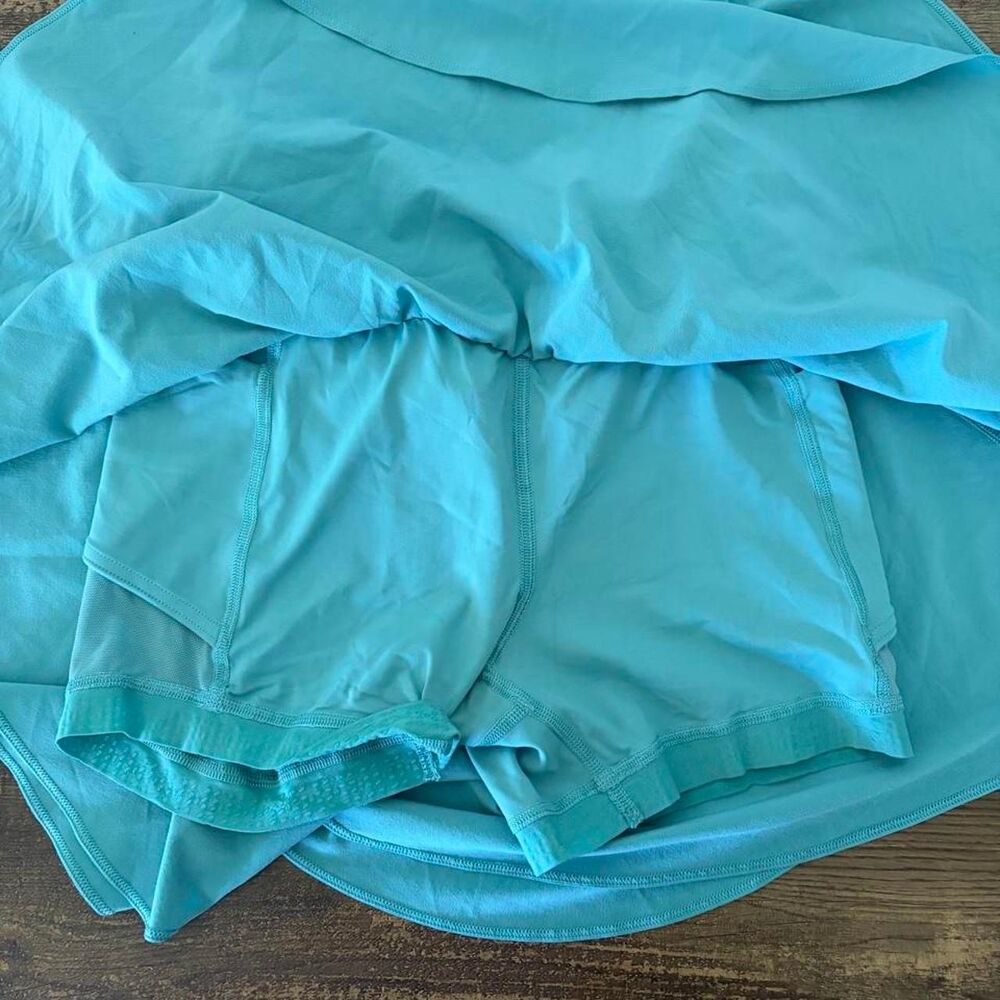 Lululemon Court Rival High Rise Tennis Skirt Built In Shorts Size 4 - Picture 3 of 4